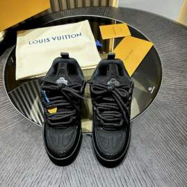 Picture of Louis Vuitton Shoes _SKULVsz38-46hnh057315620